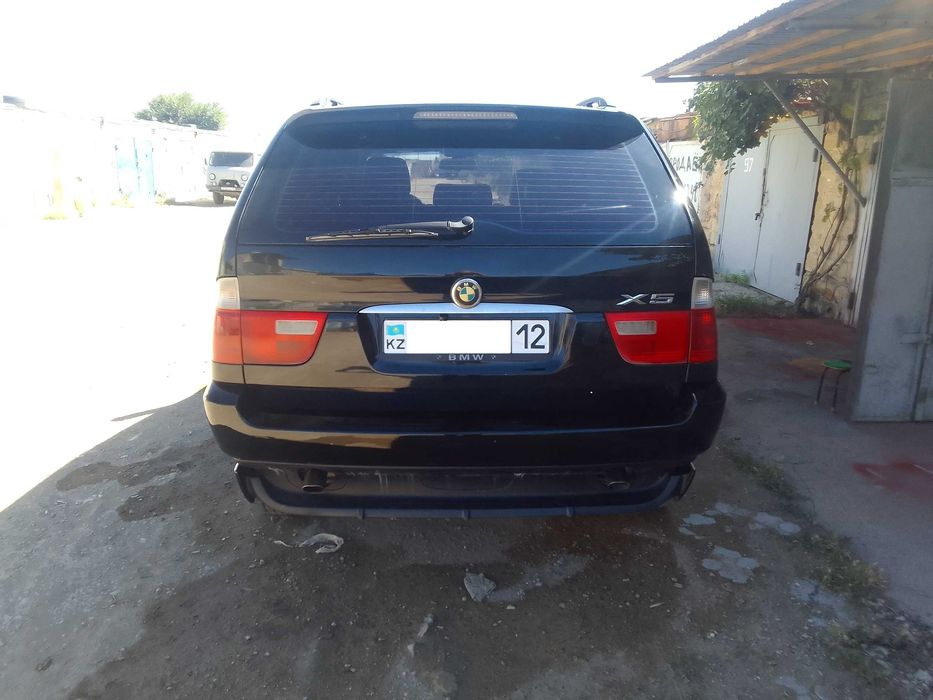 Продам BMW- X 5. 2004 года.