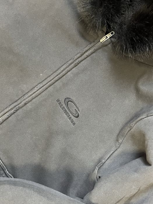 Кофта Balenciaga
