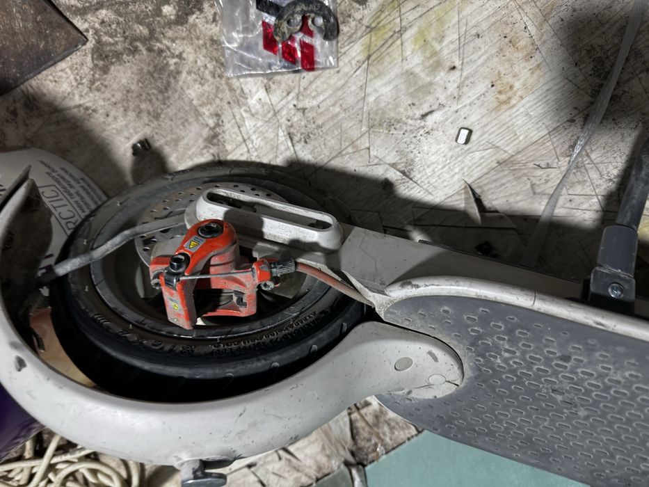 Срочно Срочно Xiaomi Electric Scooter 3