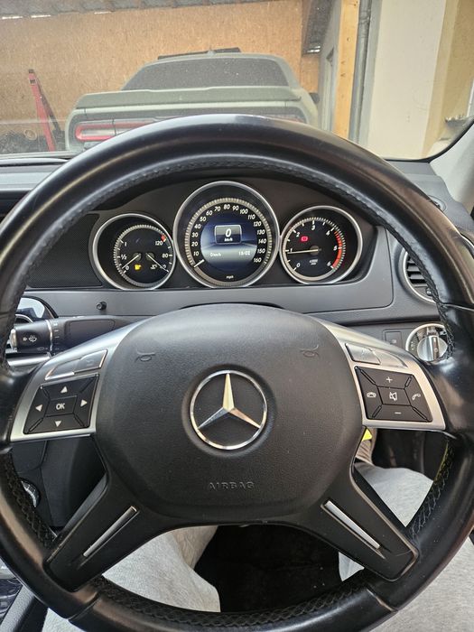 Mercedes C220 Volan dreapta