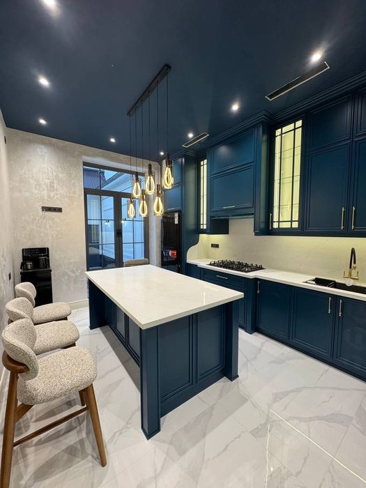 Срочно продается дом 5 комнат + холл, ориентир: Катта Хасанбай, 450м²
