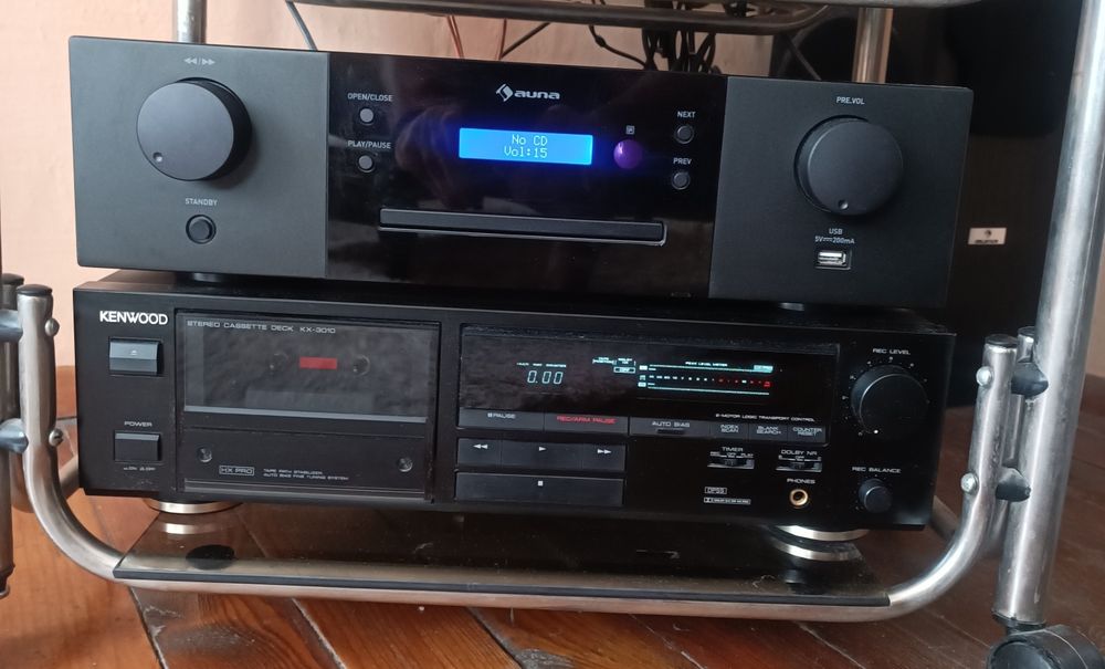 Kenwood kh-3010 и Auna 1000d