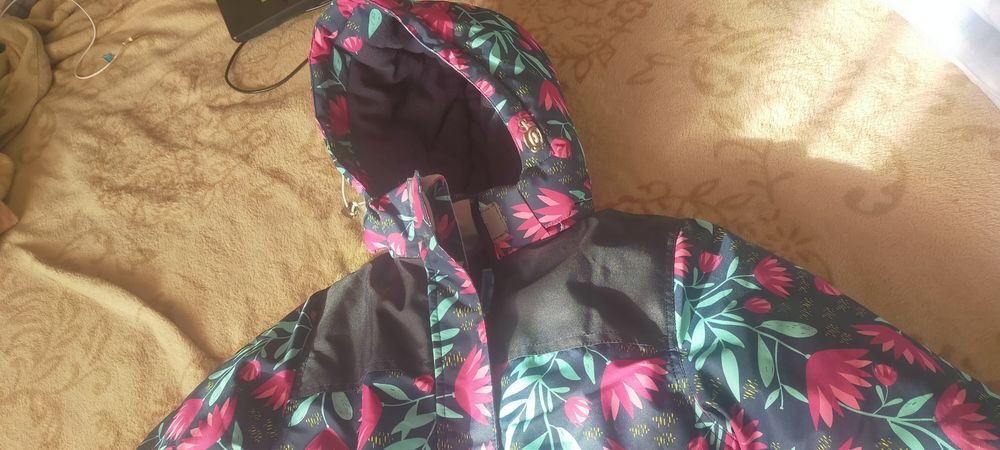 Продам комбинезон детский зимний