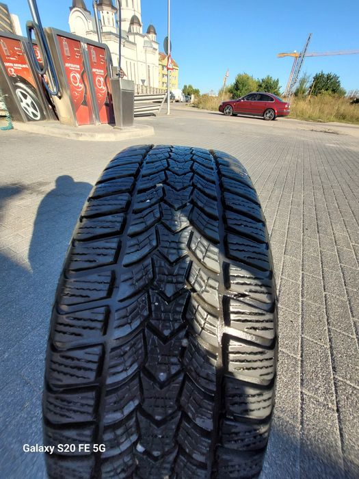 Vând jante bmw R17