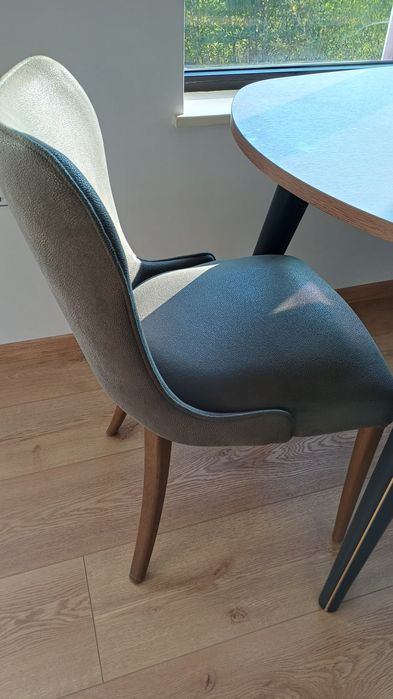 Маса с размер 200/100 и 6 стола