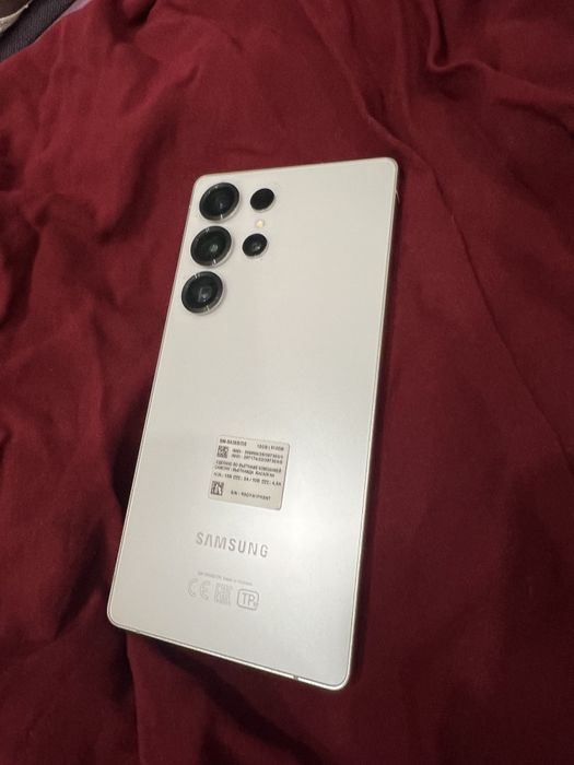 Продам Samsung s25 ultra (512гб)