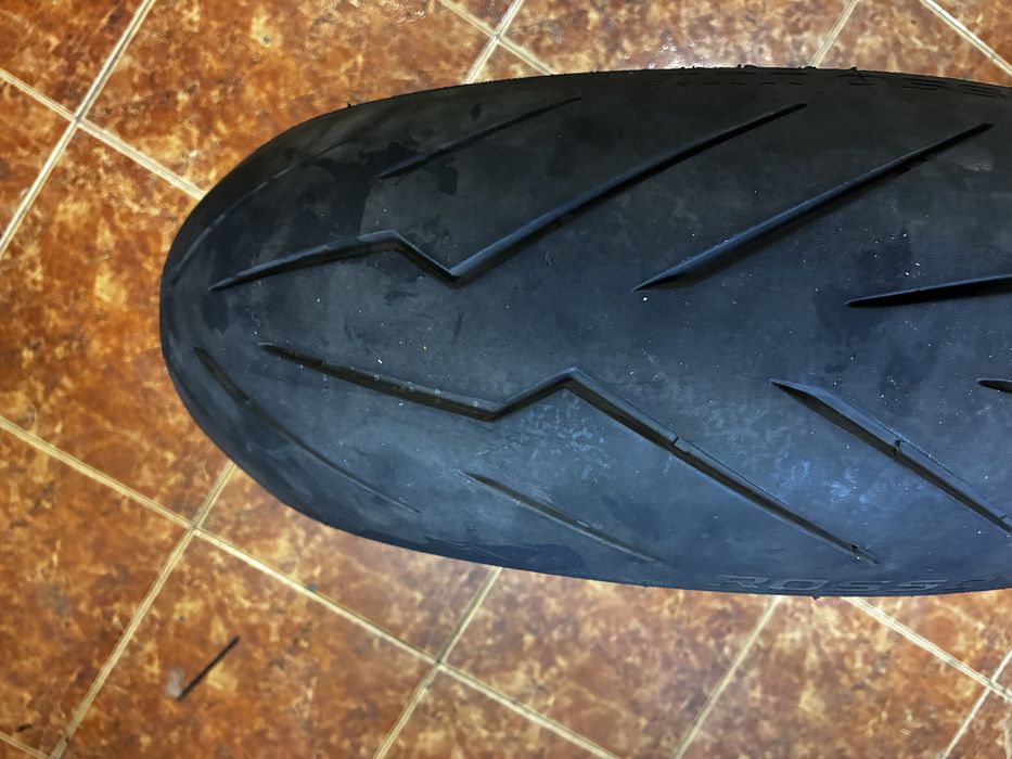 Задна гума Pirelli Diablo Rosso III