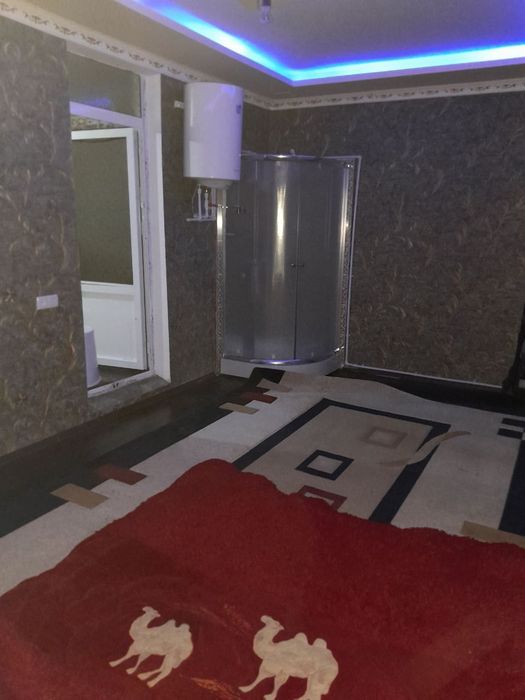 Дом со всеми удобствами  в районе Плен саахоза, 7,5соток земли