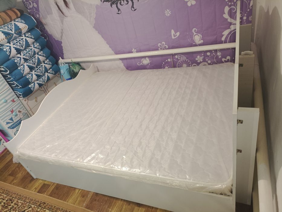 Продам двухспальный кровать