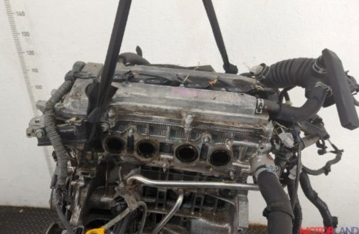Двигатель Тойота 2AZ-FE