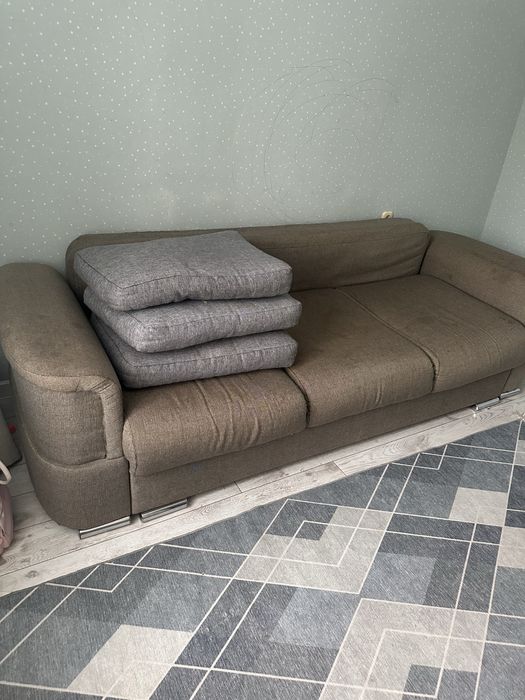 Продается раскладной диван