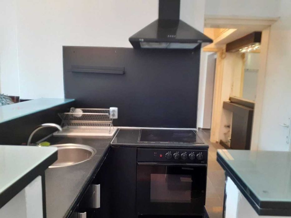 Дава се под наем Тристаен апартамент в София, Център - 106 кв.м за 600 € - Снимка #4