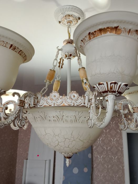 Люстра гостинная