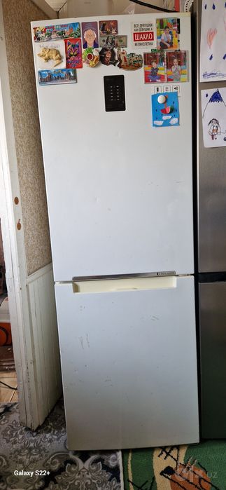 Срочно  продам  холодильник.