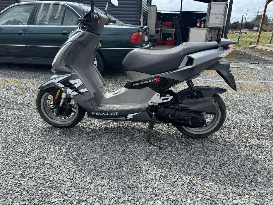 Peugeot speedfight 3