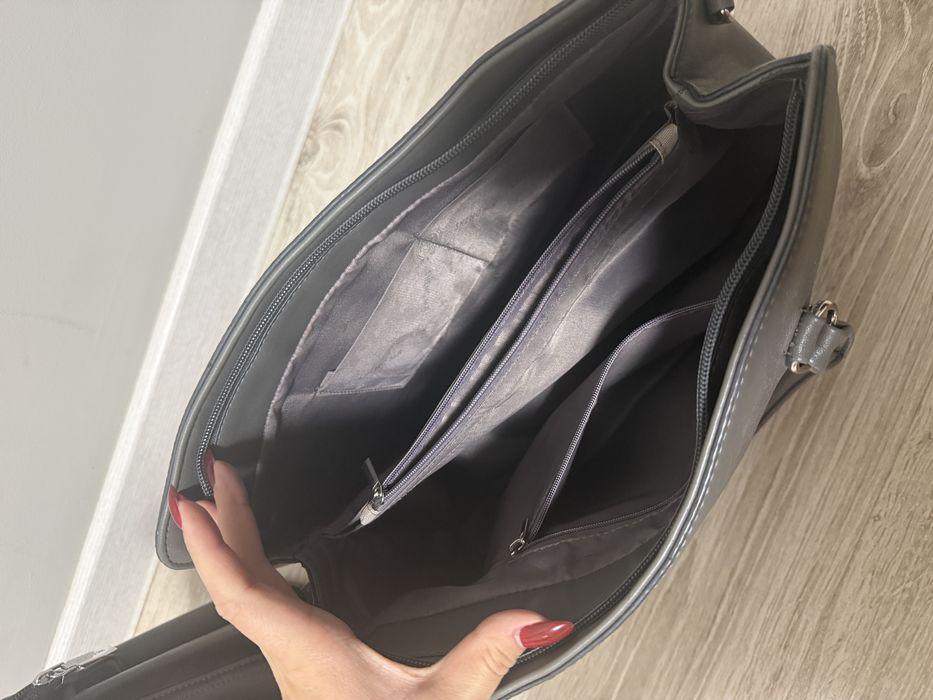 продам женские сумки