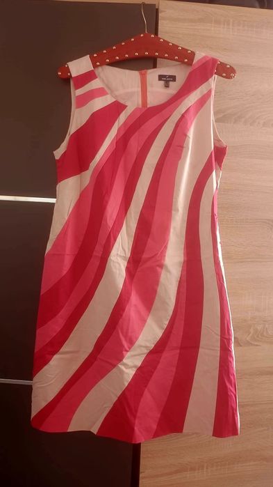 Rochie medie casual