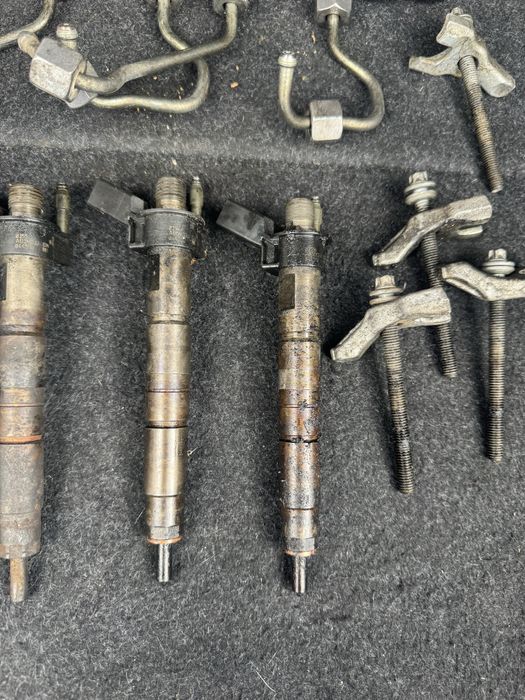 Дюзи с рейл за БМВ 2.0Д 177 коня