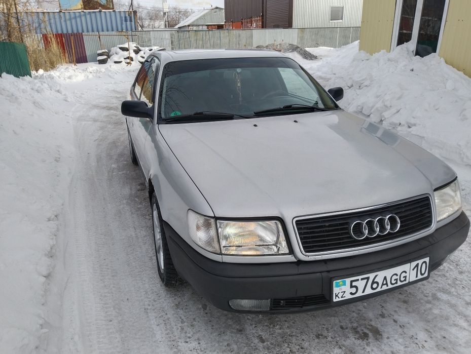 Продам Ауди 100 С4
