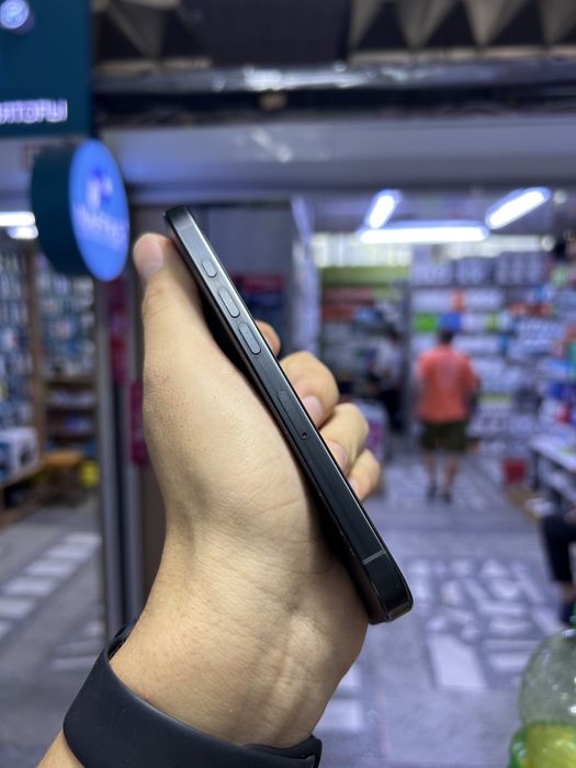 Iphone 16 pro.
