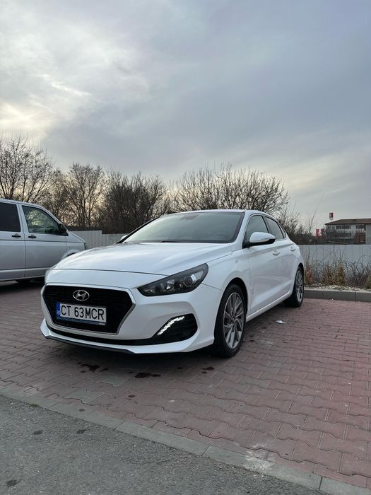 Hyundai i30 fastback