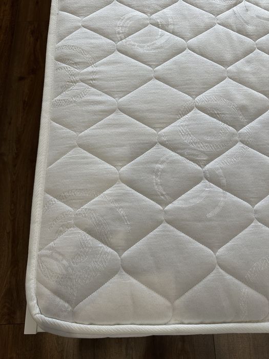 Спалня 160/190 с матрак