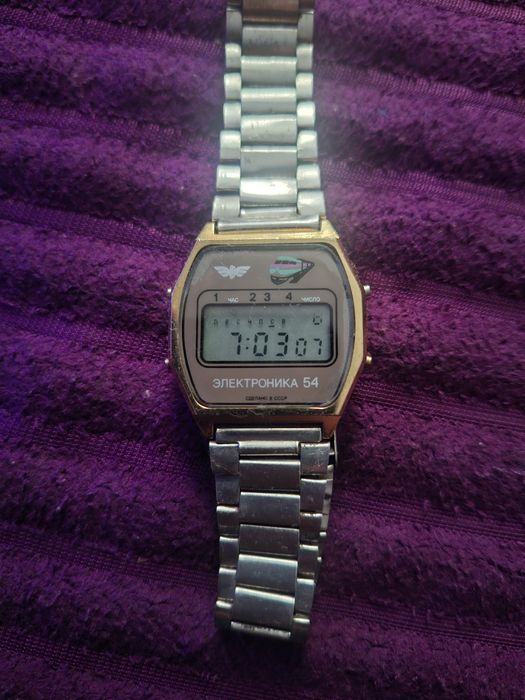 Часы времён СССР