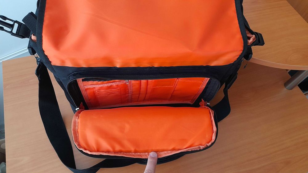 Чанта за компютър многофункционална