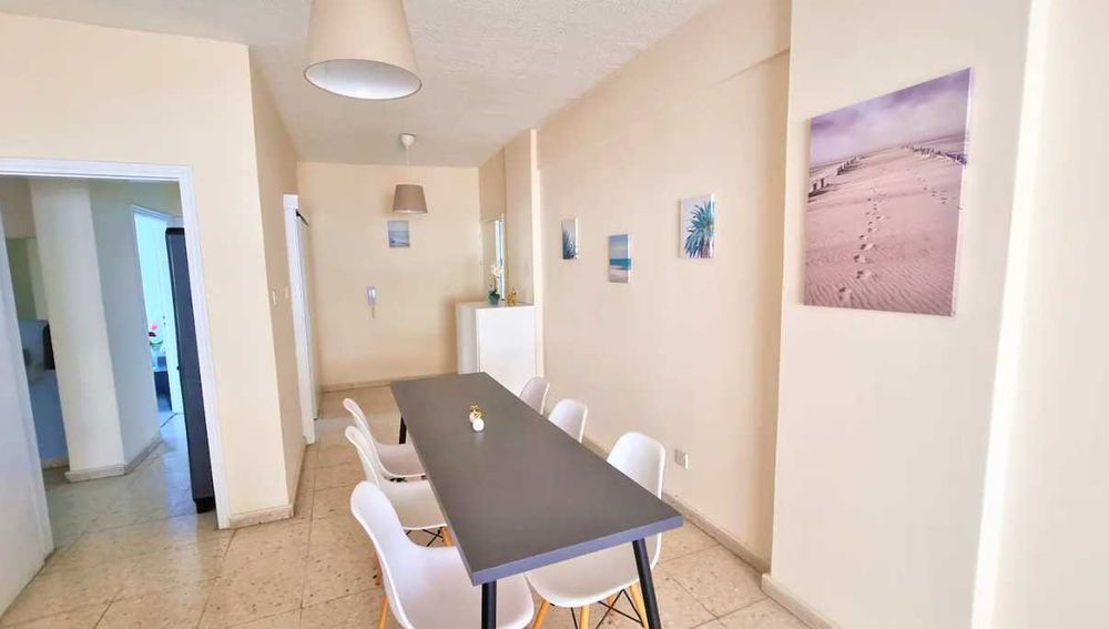 Дава се под наем Тристаен апартамент в Пловдив, Въстанически - 82 кв.м за 397.8 € - Снимка #1