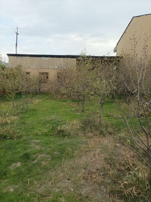Ховли турар жой сотилади