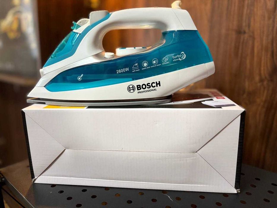 Качественный Утюг  BOSCH + Доставка