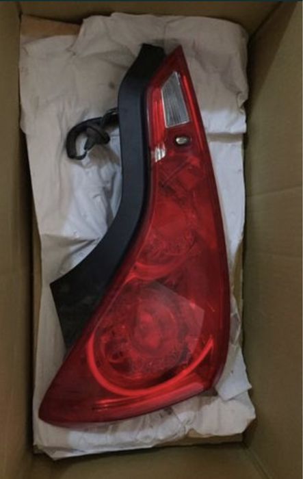 Фара инфинити g37