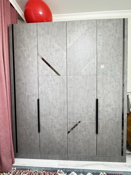 4 х дверный шкаф