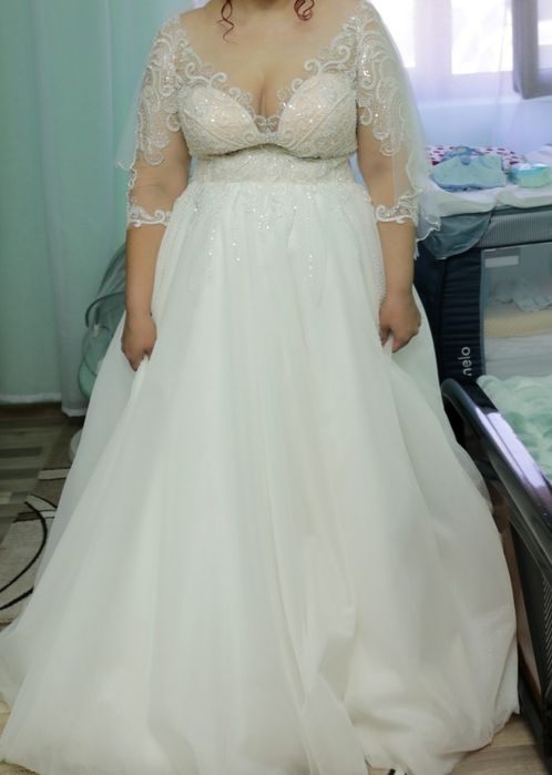 Vând rochie de mireasă