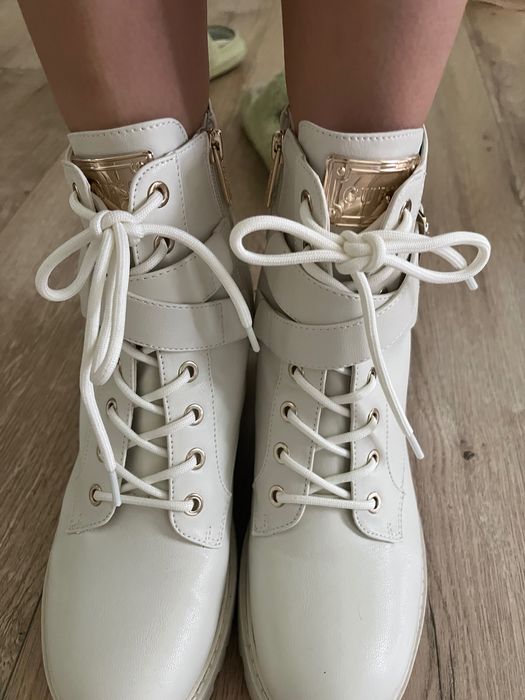 Дамски боти “Guess”