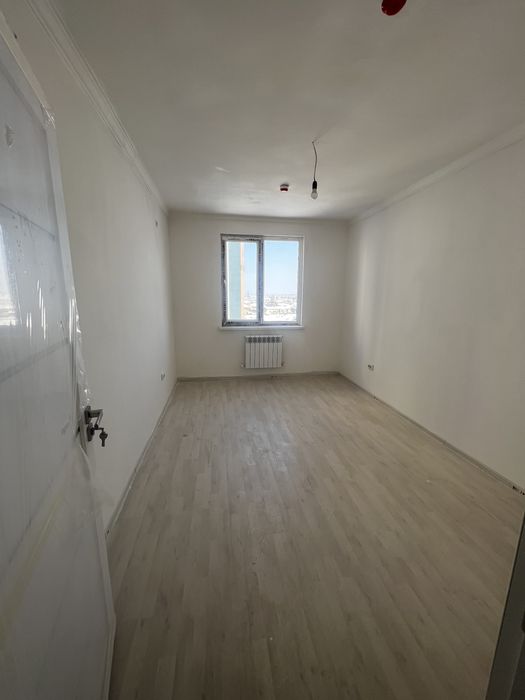 Новостройка Яшнабот 3/7/16 срочно сотилади