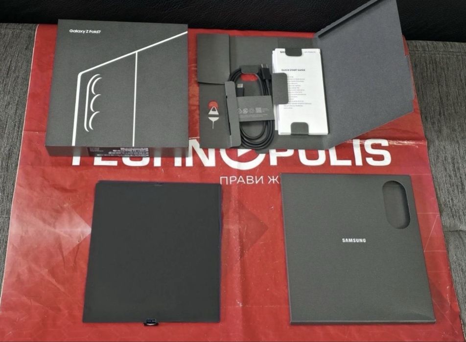 КАТО НОВ 512GB Samsung Fold 7 Технополис Гаранция 2027 Blue | Син