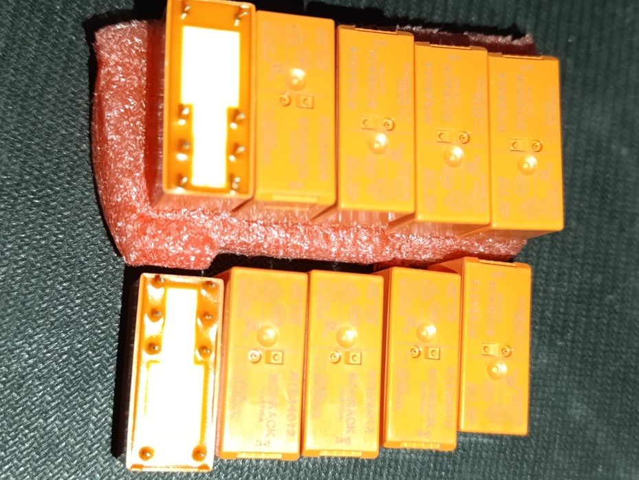 Продам транзисторы радиодетали