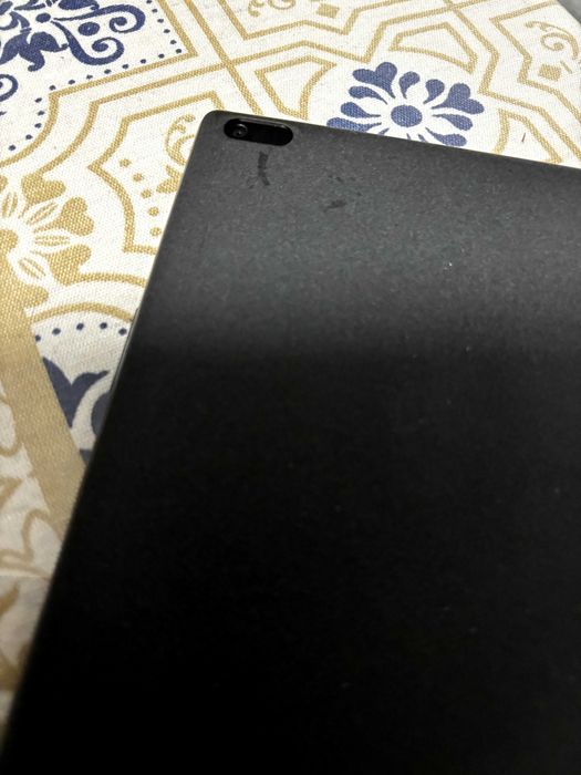 Таблет Lenovo Tab 4 8 16GB, черен цвят