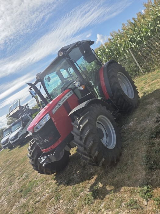 Massey ferguson M4708