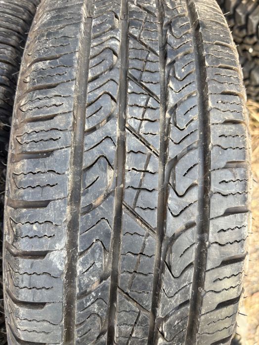 235/70 r17 ca noi 4 buc Nexen