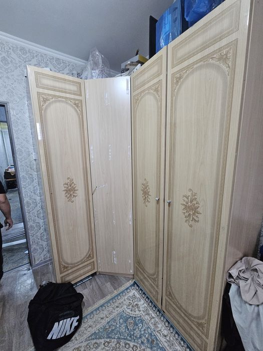 Сатылады шкаф және есік