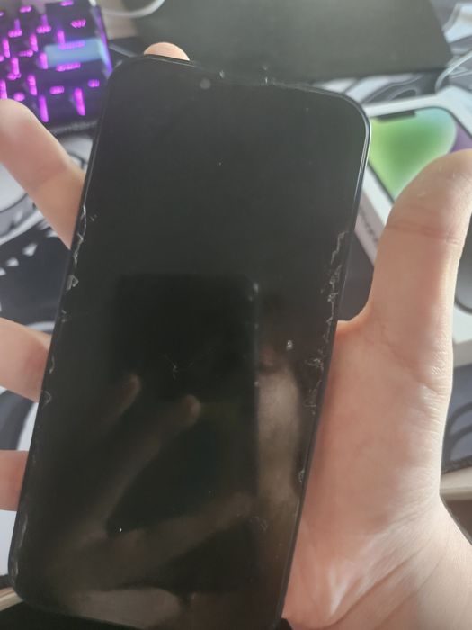 Apple Iphone 14.