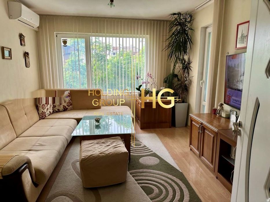 Продава се Тристаен апартамент в Варна, Лятно кино Тракия - 112 кв.м за 2224 €/кв.м - Снимка #1