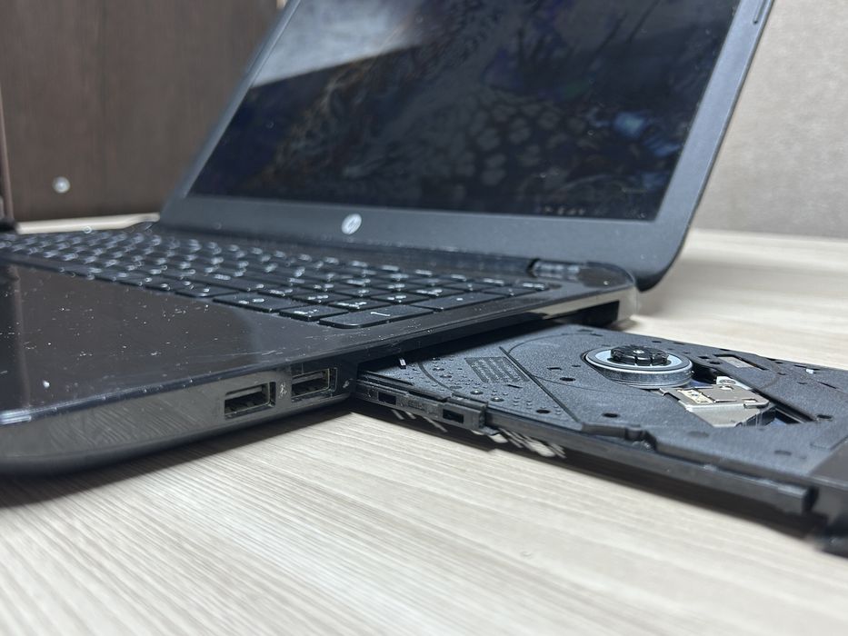 Шустрый быстрый ноутбук Hp