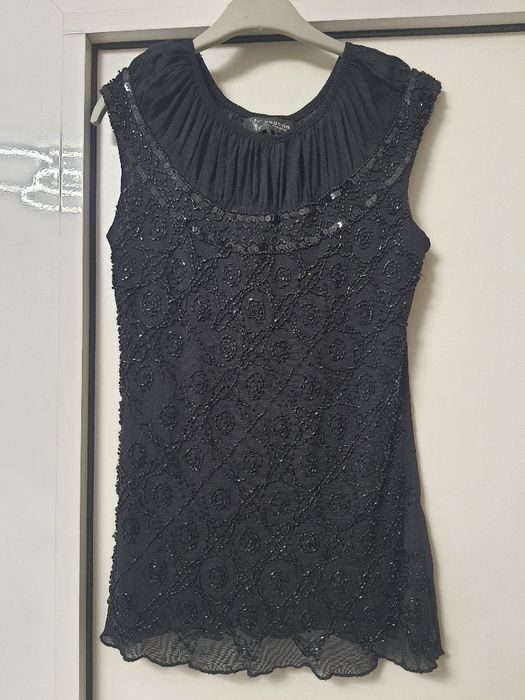 Топ и потник с мъниста и пайети