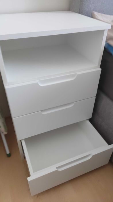 Бюро и дамска тоалетка