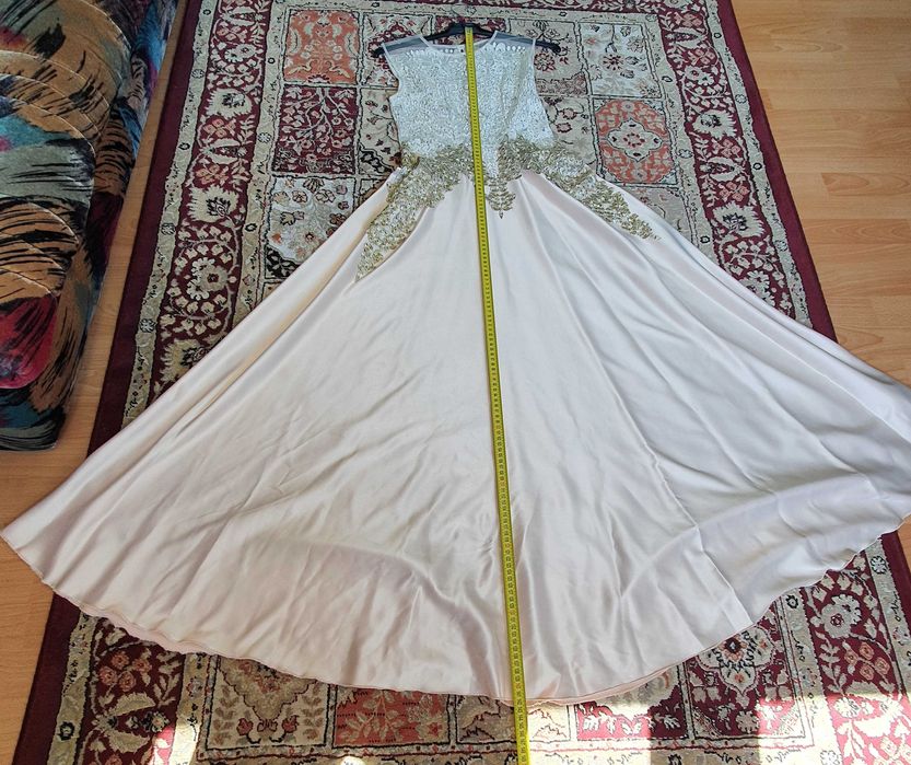 Rochie ocazie deosebita