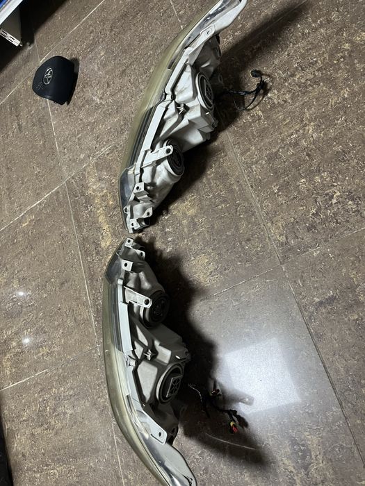 Фары на камри 50