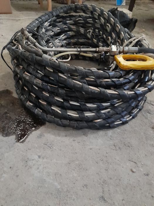 Распылитель жидкой резину